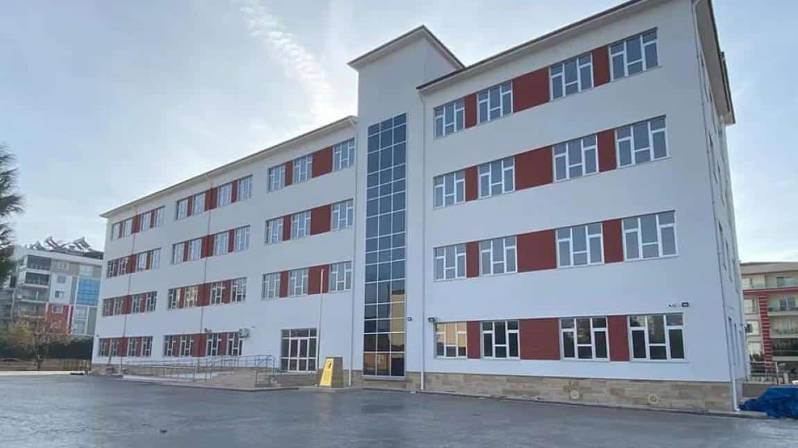 ADNAN MENDERE ORTAOKULU – AYDIN