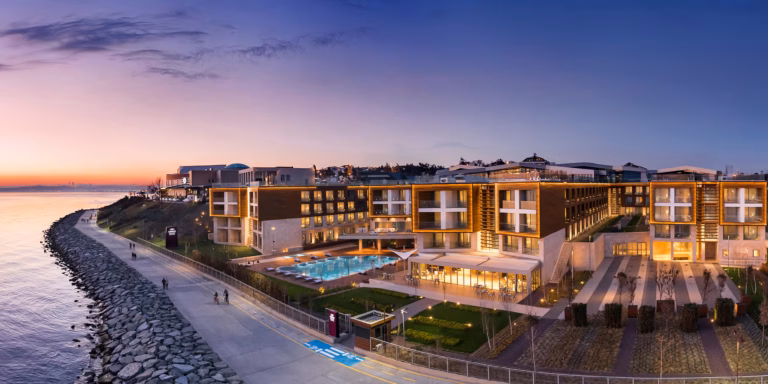 CROWNE PLAZA – İSTANBUL